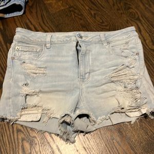 American Eagle High Rise Shortie